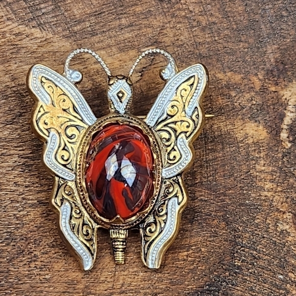 Vintage Damascene Butterfly Brooch - Picture 3 of 6